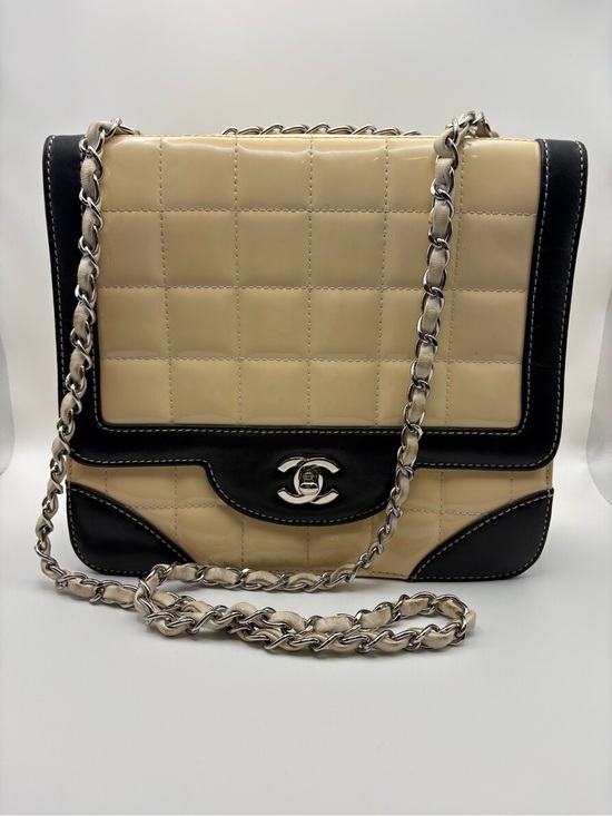 CHANEL Handbags - Authentic Chanel East West Chocolate Bar Flap Leather Handbag
